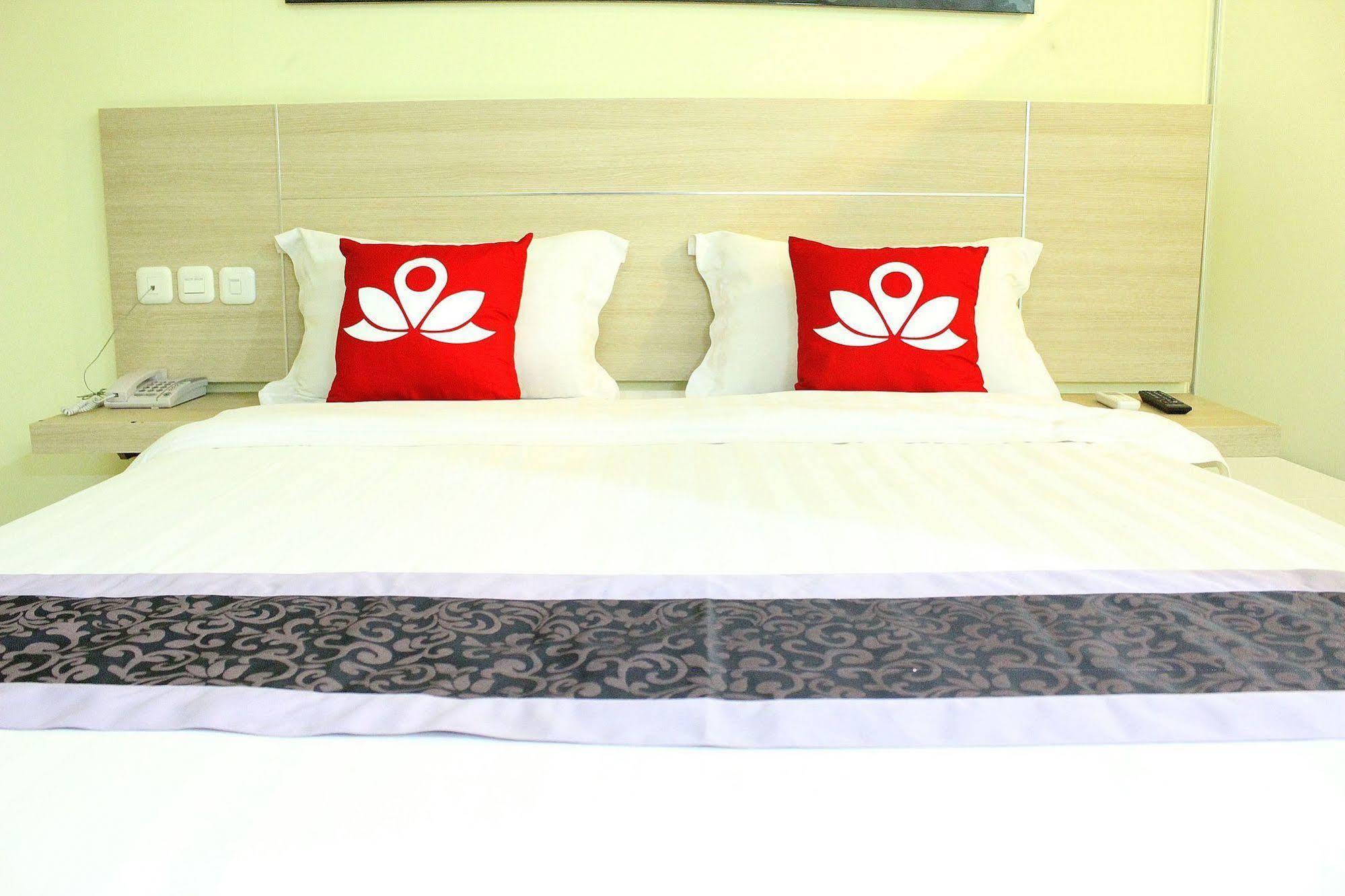 Zen Rooms Rujia Pecenongan Τζακάρτα Εξωτερικό φωτογραφία