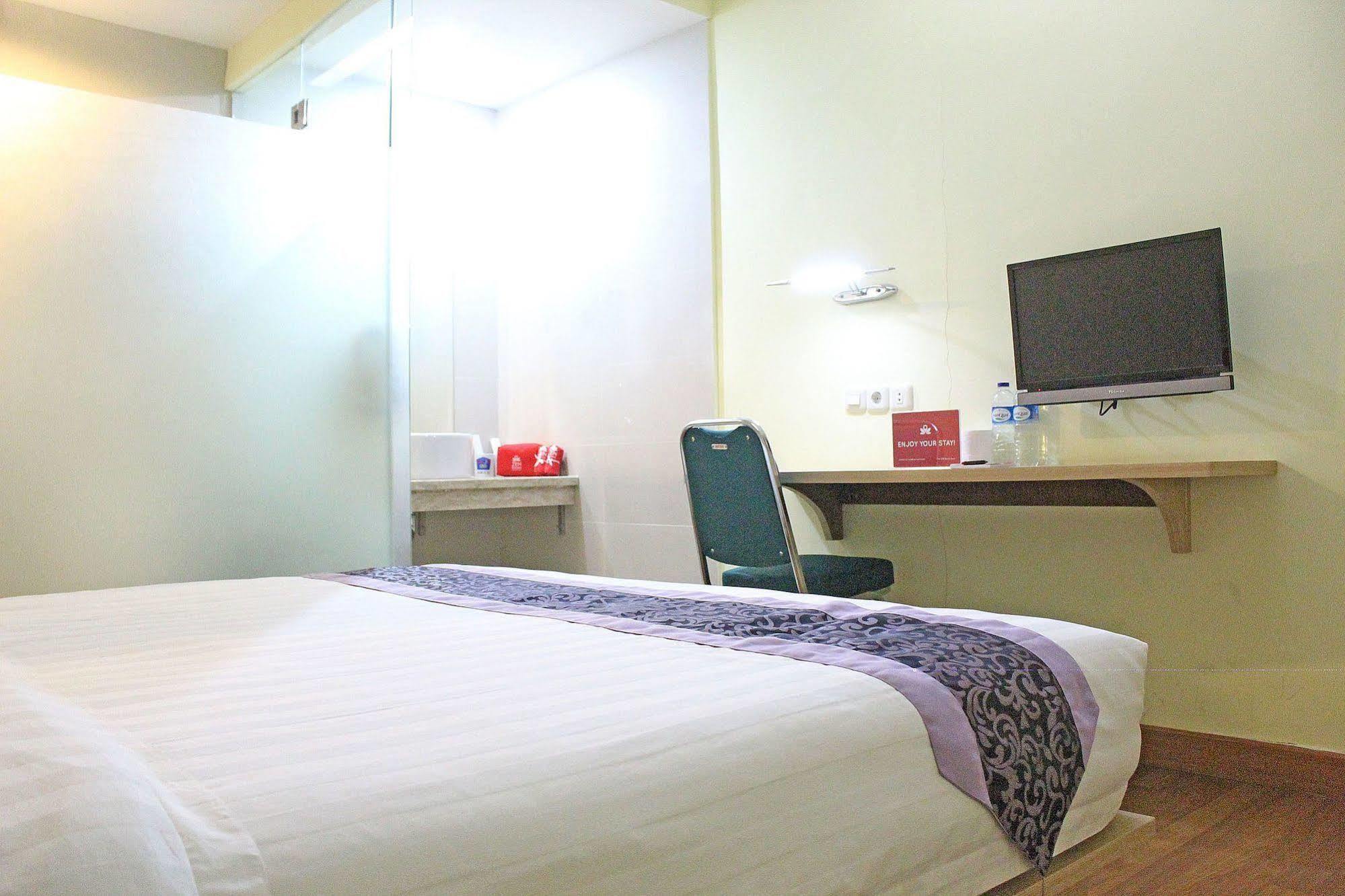 Zen Rooms Rujia Pecenongan Τζακάρτα Εξωτερικό φωτογραφία