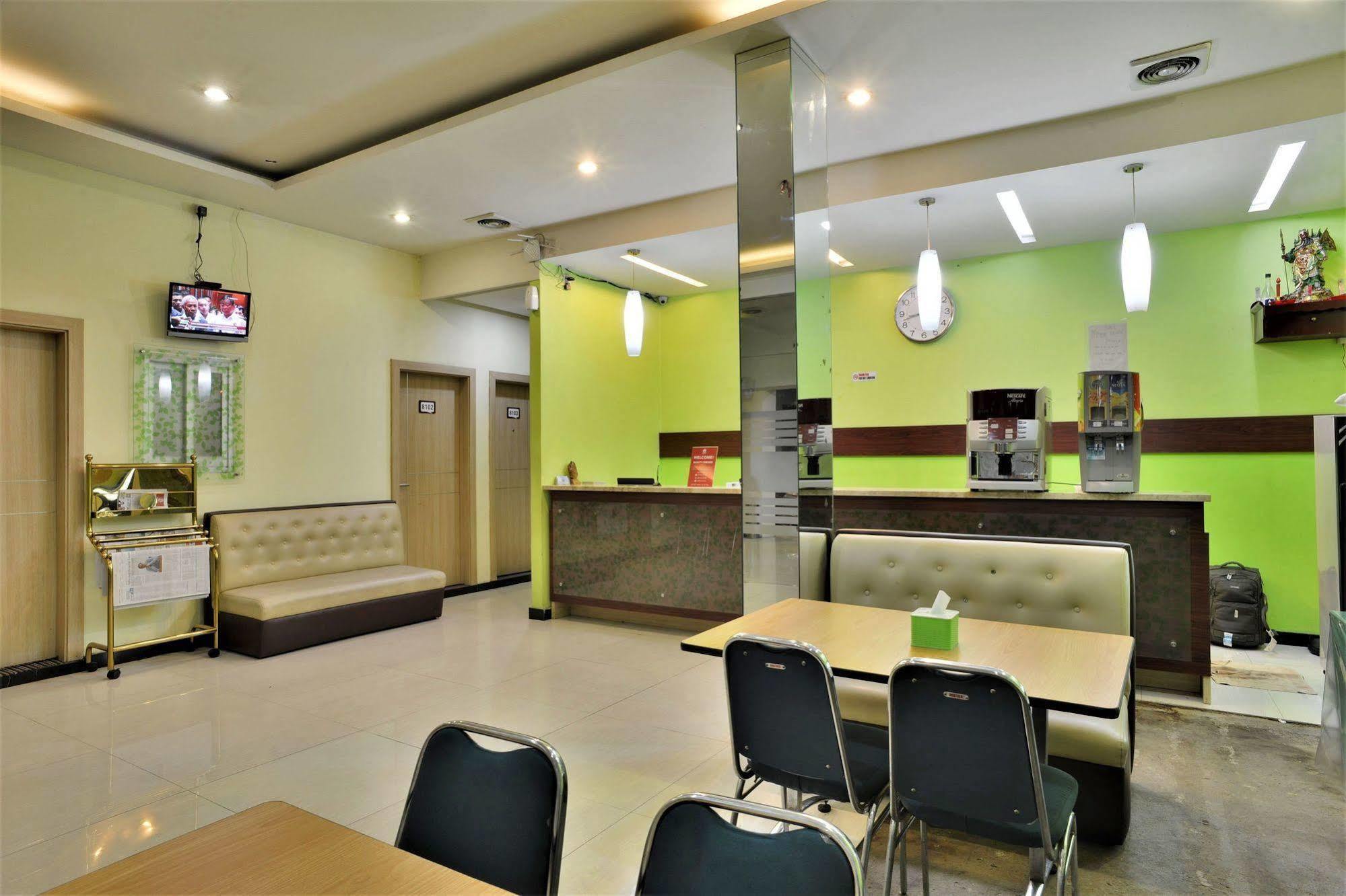 Zen Rooms Rujia Pecenongan Τζακάρτα Εξωτερικό φωτογραφία