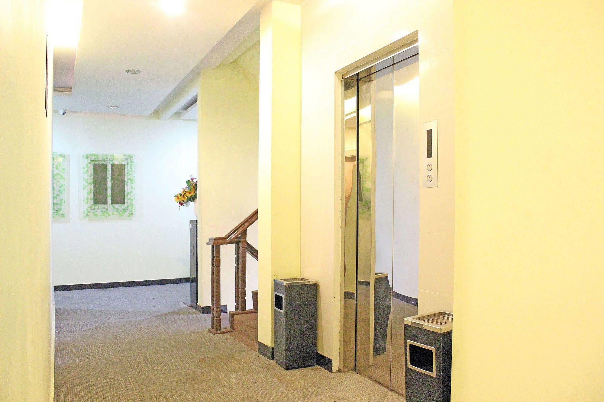 Zen Rooms Rujia Pecenongan Τζακάρτα Εξωτερικό φωτογραφία